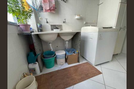 Apartamento à venda com 141m², 3 quartos e 3 vagas