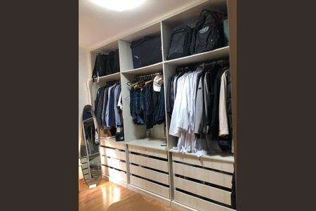 Casa à venda com 3 quartos, 360m² em Cidade Mãe do Céu, São Paulo