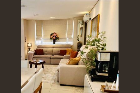 Casa à venda com 3 quartos, 360m² em Cidade Mãe do Céu, São Paulo