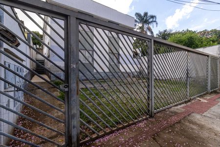 Apartamento para alugar com 66m², 2 quartos e 1 vagaFachada