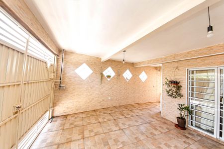 Casa à venda com 200m², 4 quartos e 2 vagasGaragem