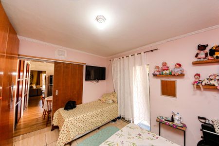 Casa à venda com 200m², 4 quartos e 2 vagasQuarto 1