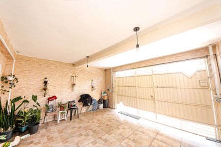 Casa à venda com 200m², 4 quartos e 2 vagasGaragem