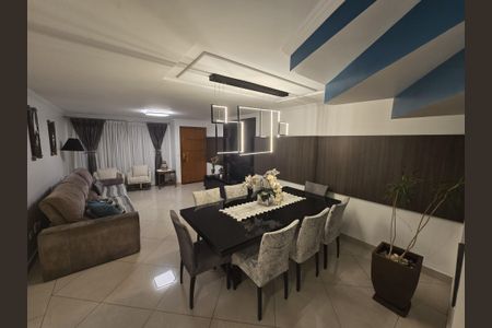 Casa à venda com 3 quartos, 157m² em Alto da Mooca, São Paulo