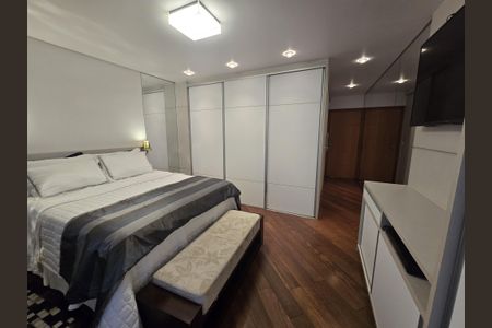 Casa à venda com 157m², 3 quartos e 2 vagas