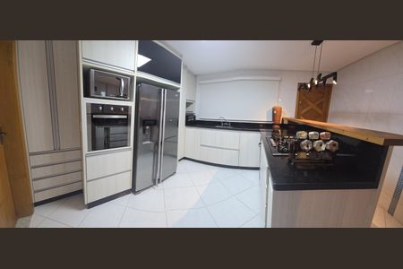 Casa à venda com 157m², 3 quartos e 2 vagas