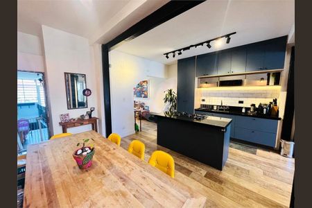 Casa à venda com 158m², 3 quartos e 2 vagas