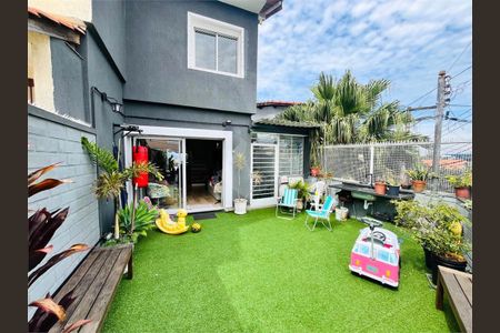 Casa à venda com 158m², 3 quartos e 2 vagas