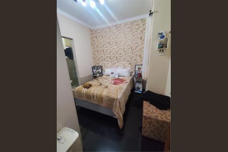 Casa à venda com 3 quartos, 231m² em Vila São José, São Paulo