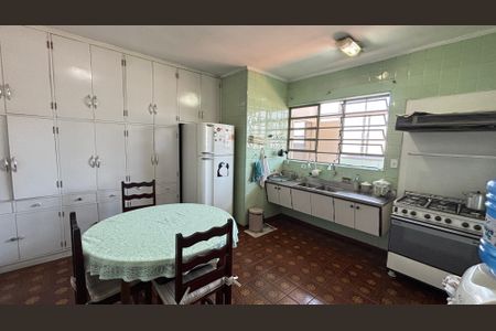 Apartamento à venda com 240m², 3 quartos e 1 vagaCozinha