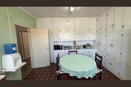 Apartamento à venda com 240m², 3 quartos e 1 vagaCozinha