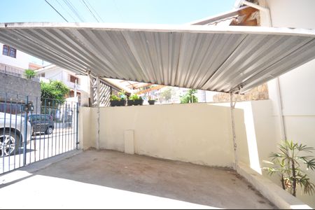 Garagem de casa à venda com 2 quartos, 95m² em Tucuruvi, São Paulo