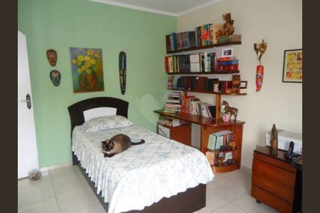 Casa à venda com 2 quartos, 196m² em Jardim das Palmeiras, São Bernardo do Campo