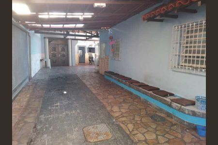 Casa à venda com 308m², 3 quartos e 5 vagas