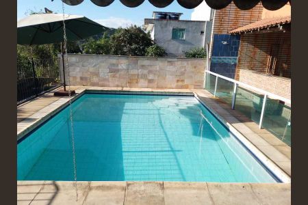 Casa à venda com 308m², 3 quartos e 5 vagas