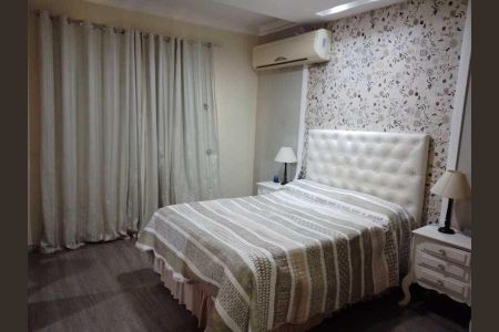 Casa à venda com 308m², 3 quartos e 5 vagas