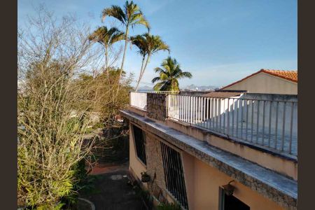 Casa à venda com 303m², 4 quartos e 5 vagas