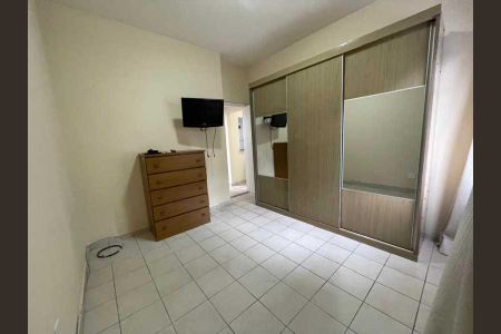 Apartamento à venda com 60m², 1 quarto e 1 vaga
