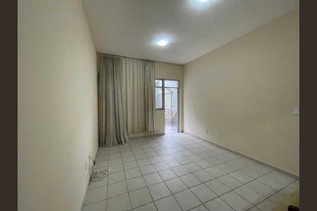 Apartamento à venda com 60m², 1 quarto e 1 vaga