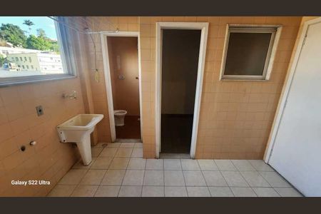 Apartamento à venda com 68m², 2 quartos e 1 vaga