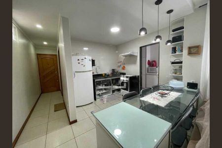 Apartamento à venda com 60m², 2 quartos e 1 vaga