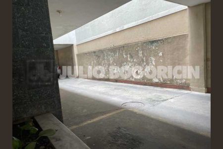 Apartamento à venda com 60m², 2 quartos e 1 vaga