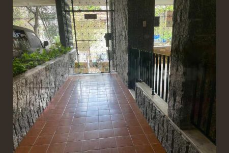 Apartamento à venda com 60m², 2 quartos e 1 vaga