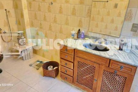 Apartamento à venda com 195m², 3 quartos e 3 vagas