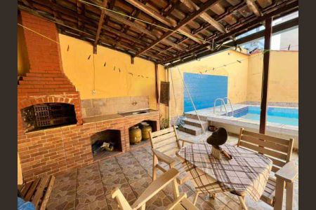 Casa à venda com 388m², 3 quartos e 6 vagas