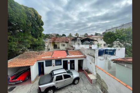 Casa à venda com 160m², 3 quartos e 4 vagas