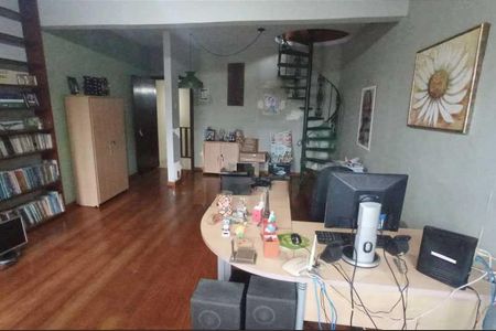 Casa à venda com 360m², 4 quartos e 3 vagas