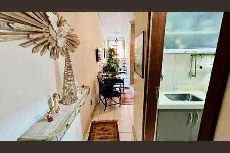 Apartamento à venda com 45m², 1 quarto e 1 vaga