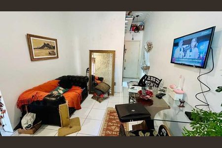 Apartamento à venda com 45m², 1 quarto e 1 vaga