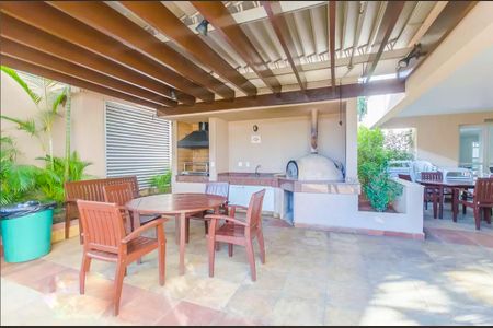 Apartamento à venda com 90m², 3 quartos e 2 vagas Apartamento à venda com 90m², 3 quartos e 2 vagasÁrea comum - Churrasqueira