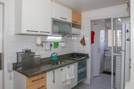Apartamento à venda com 90m², 3 quartos e 2 vagas Apartamento à venda com 90m², 3 quartos e 2 vagasCozinha