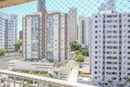Apartamento à venda com 90m², 3 quartos e 2 vagas Apartamento à venda com 90m², 3 quartos e 2 vagasVista do Quarto 3