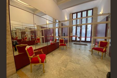 Apartamento para alugar com 47m², 1 quarto e sem vagaHall social