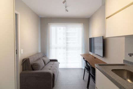 Sala/Cozinha de apartamento à venda com 1 quarto, 24m² em Vila Butantã, São Paulo