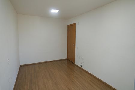 Sala de apartamento para alugar com 2 quartos, 70m² em Campo Grande, Rio de Janeiro