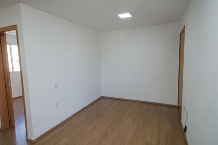 Sala de apartamento para alugar com 2 quartos, 70m² em Campo Grande, Rio de Janeiro