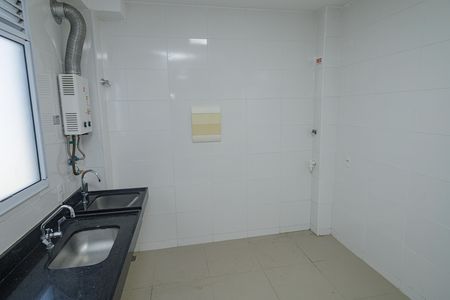Cozinha de apartamento para alugar com 2 quartos, 70m² em Campo Grande, Rio de Janeiro