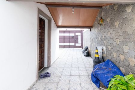 Casa à venda com 280m², 4 quartos e 2 vagasCorredor de Entrada