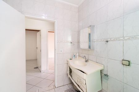 Casa à venda com 280m², 4 quartos e 2 vagasBanheiro 