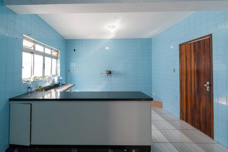 Casa à venda com 280m², 4 quartos e 2 vagasCozinha