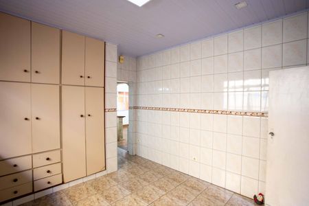 Casa à venda com 196m², 2 quartos e 4 vagasCozinha