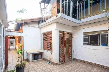 Casa à venda com 196m², 2 quartos e 4 vagasQuintal