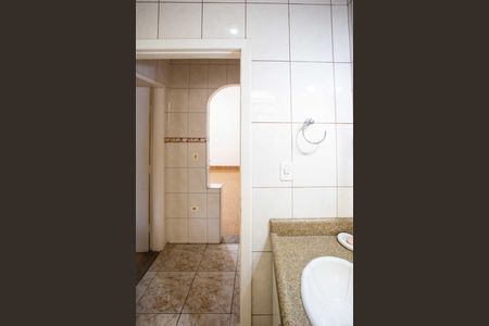 Casa à venda com 196m², 2 quartos e 4 vagasBanheiro