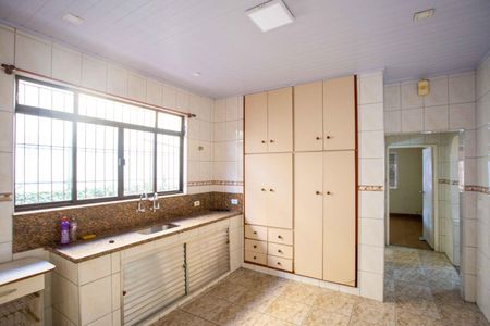 Casa à venda com 196m², 2 quartos e 4 vagasCozinha