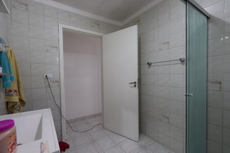 Casa à venda com 199m², 3 quartos e 2 vagasBanheiro de cima