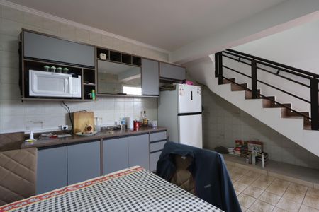 Casa à venda com 199m², 3 quartos e 2 vagasCozinha